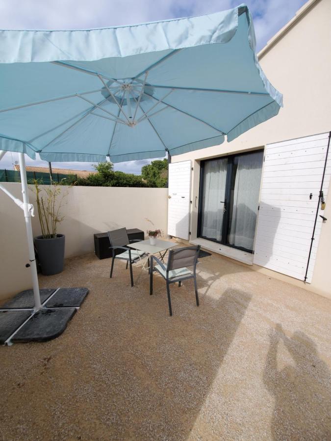 Charmant Studio Moderne Avec Exterieur "Dormir En Provence" Fontvieille Exteriör bild